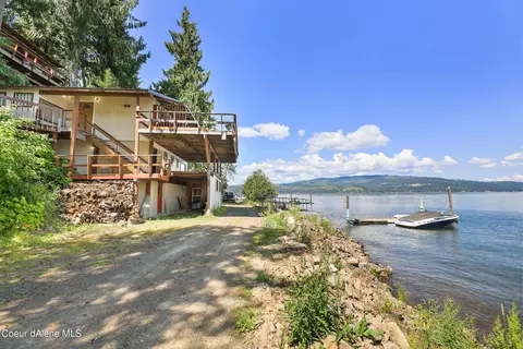 1320 S Dorothys Ln, Harrison, ID 83833