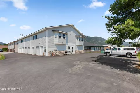 1313 N Division Ave #B, Sandpoint, ID 83864