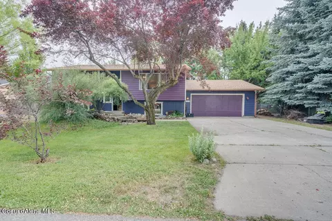 6990 Theo St, Rathdrum, ID 83858