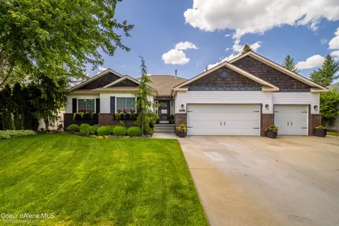 8461 N Audubon Dr, Hayden, ID 83835