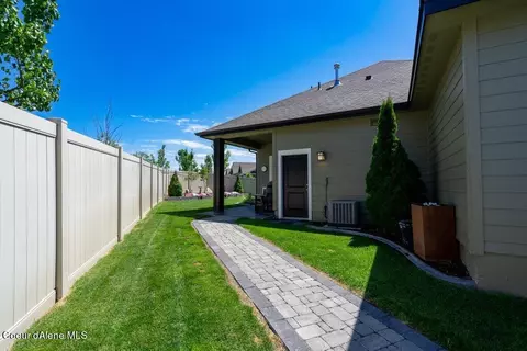 4745 E Alopex Ln, Post Falls, ID 83854 photo 29