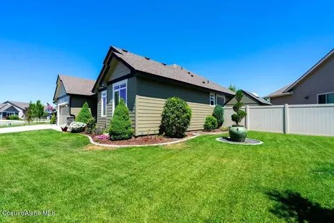 4745 E Alopex Ln, Post Falls, ID 83854 photo 4