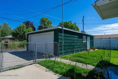 901 Everett Ave, Spokane, WA 99207 photo 19