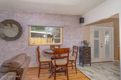 901 Everett Ave, Spokane, WA 99207 photo 5
