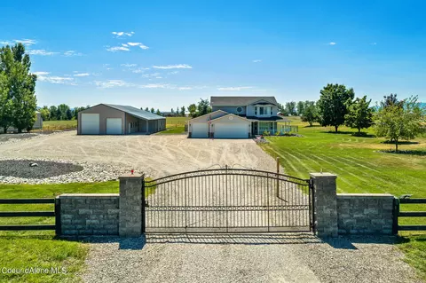 1856 W Boekel Rd, Rathdrum, ID 83858