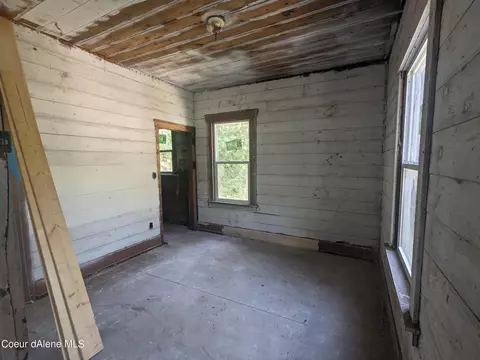 724 Pearl St, Wallace, ID 83873 photo 12