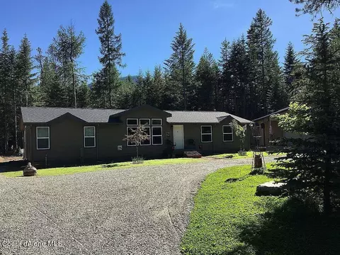 46 E Cabinet Wagon Rd, Clark Fork, ID 83811