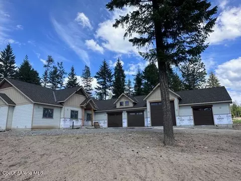 3815 E Winray Dr, Hayden, ID 83835