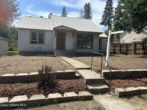 48 N Mckinley, Priest River, ID 83856