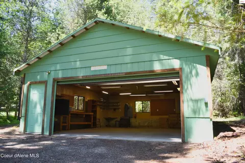 3298 Cocolalla Loop, Cocolalla, ID 83813 photo 17