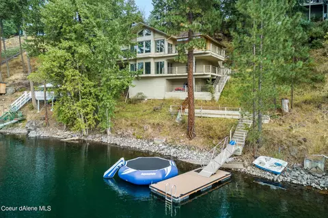2921 E Point Hayden Dr, Hayden Lake, ID 83835