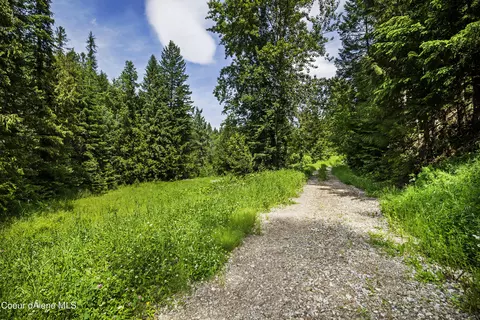 Nna Ruby Creek Rd, Naples, ID 83847 photo 34