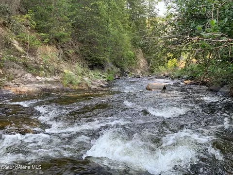 Nna Ruby Creek Rd, Naples, ID 83847 photo 18