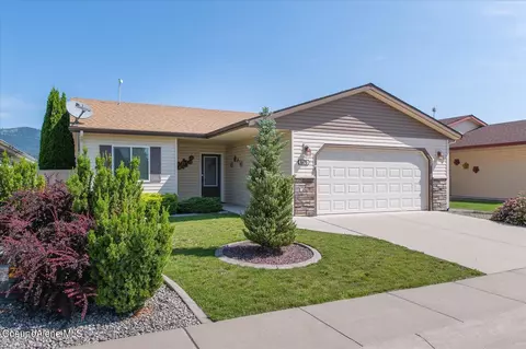 8675 W Rushmore St, Rathdrum, ID 83858