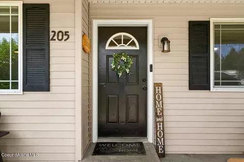 205 E 14th Ave, Post Falls, ID 83854 photo 10