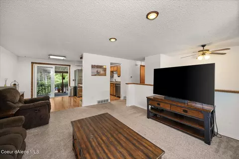 251 E Park Dr, Kellogg, ID 83837 photo 6