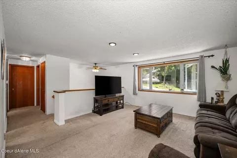 251 E Park Dr, Kellogg, ID 83837 photo 5