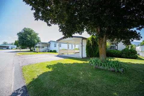 2072 W Gueneveres Way, Post Falls, ID 83854