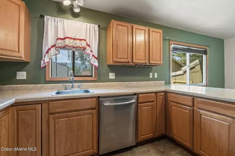 106 E 10th Ave, Post Falls, ID 83854 photo 11