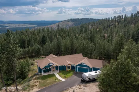 5211 W Country Hls Ln, Spokane, WA 99208