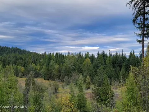 762 High Meadow Dr, Priest River, ID 83856