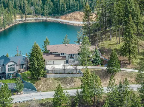 3647 E Sky Harbor Dr, Coeur D'alene, ID 83814