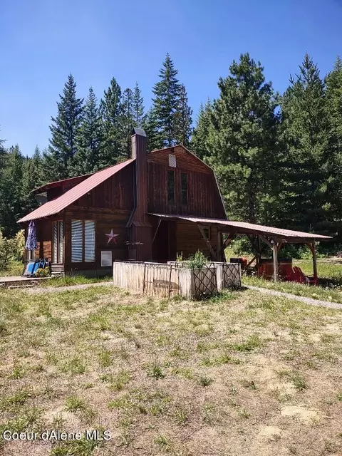 901 Morris Rd, Naples, ID 83847 photo 24