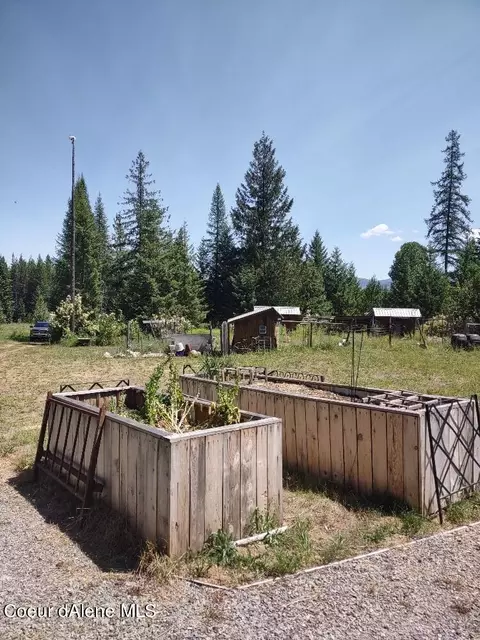 901 Morris Rd, Naples, ID 83847 photo 38