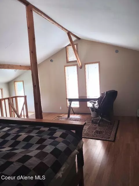 901 Morris Rd, Naples, ID 83847 photo 15
