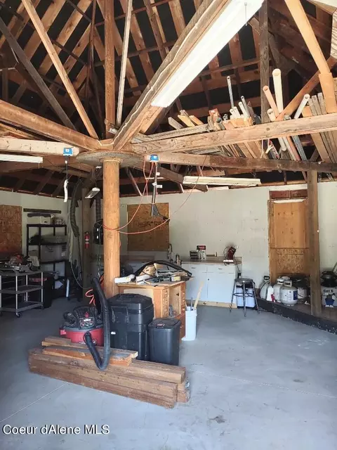 901 Morris Rd, Naples, ID 83847 photo 33