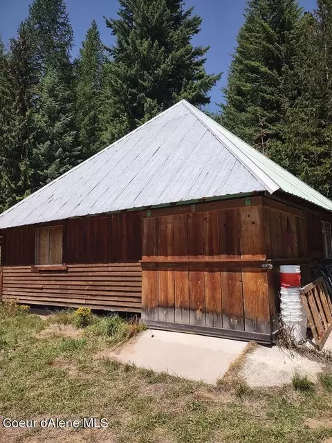 901 Morris Rd, Naples, ID 83847 photo 32