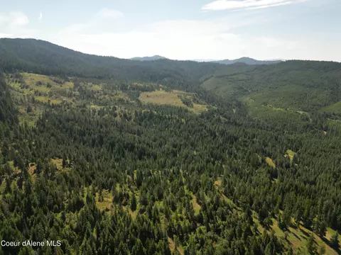 4226 Emerald Dr, Harrison, ID 83833 photo 18