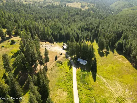 4226 Emerald Dr, Harrison, ID 83833 photo 21