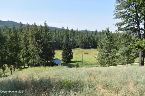 4226 Emerald Dr, Harrison, ID 83833 photo 10