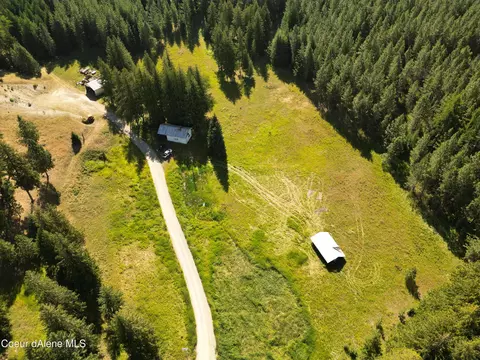 4226 Emerald Dr, Harrison, ID 83833 photo 23