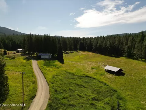 4226 Emerald Dr, Harrison, ID 83833 photo 19