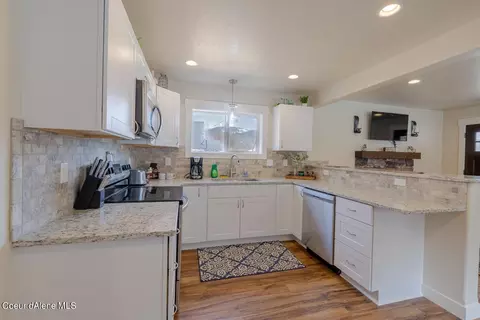 718 Division St, Kellogg, ID 83837 photo 11