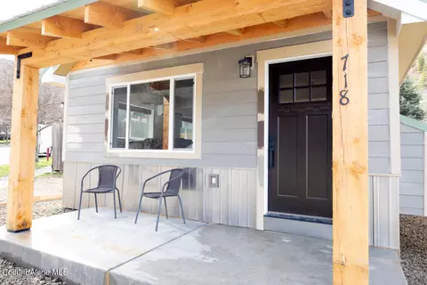 718 Division St, Kellogg, ID 83837 photo 2