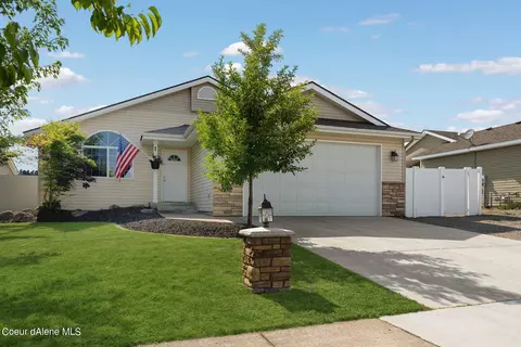 1080 E Triumph Ave, Post Falls, ID 83854
