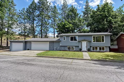 1006 N 19th St, Coeur D'alene, ID 83814