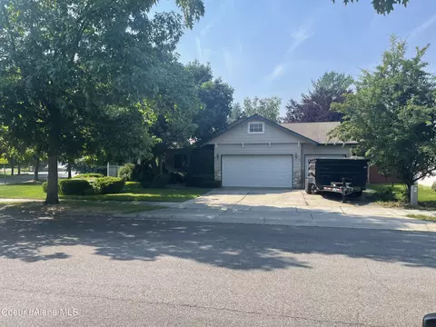 5783 N St Croix Dr, Coeur D'alene, ID 83815