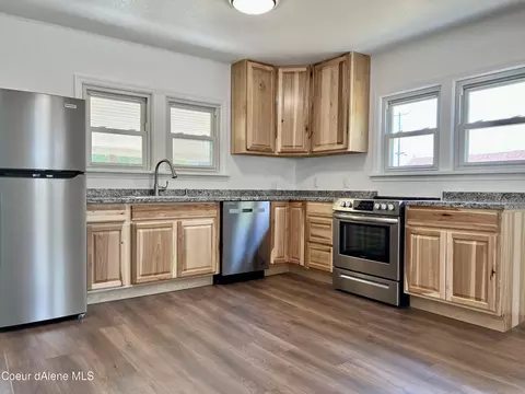309 W Riverside Ave, Kellogg, ID 83837 photo 6