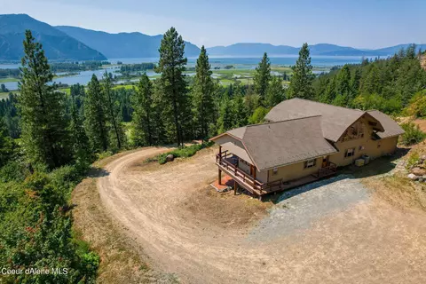 52663 Highway 200, Clark Fork, ID 83811