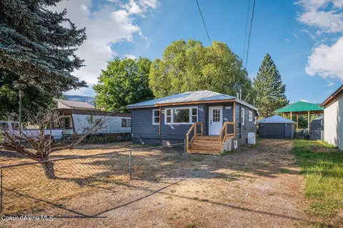 207 Burke Ave, Pinehurst, ID 83850 photo 4