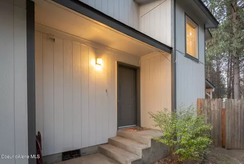 3140 N 3142 N 13th St, Coeur D'alene, ID 83814
