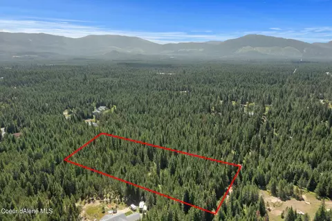 Nka N Red Fir Rd, Athol, ID 83801