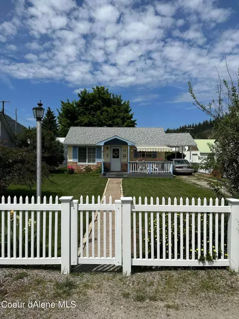 118 N Second St, Osburn, ID 83849