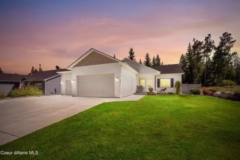 5080 W Delaware St, Spirit Lake, ID 83869