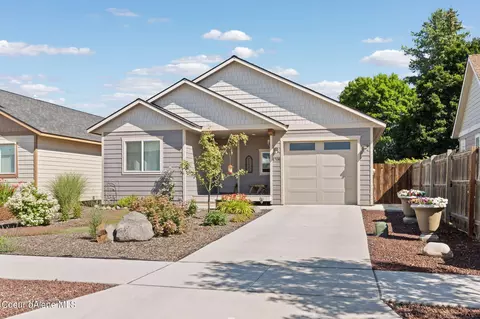 1708 Oak St, Sandpoint, ID 83864