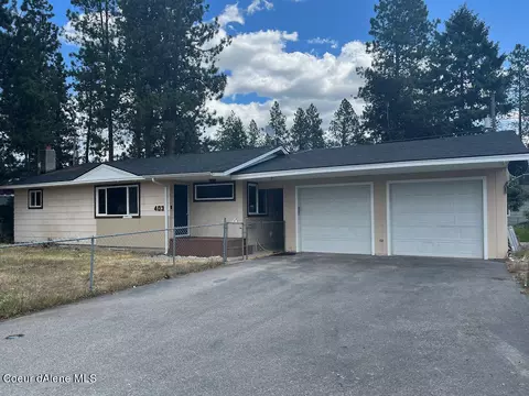 403 Hawthorne Dr, Pinehurst, ID 83850